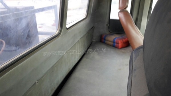 รถหัวลากฮีโน่ FM3MKLA ขนาด 240 แรงม้า ขับเคลื่อน 2 เพลา