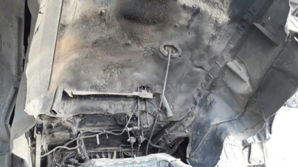 รถหัวลากฮีโน่ FM3MKLA ขนาด 240 แรงม้า ขับเคลื่อน 2 เพลา