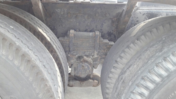 รถหัวลากฮีโน่ FM3MKLA ขนาด 240 แรงม้า ขับเคลื่อน 2 เพลา