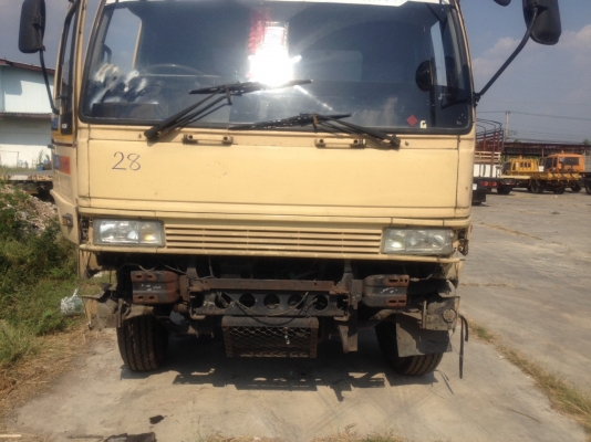 รถหัวลากฮีโน่ FM3MKLA ขนาด 240 แรงม้า ขับเคลื่อน 2 เพลา