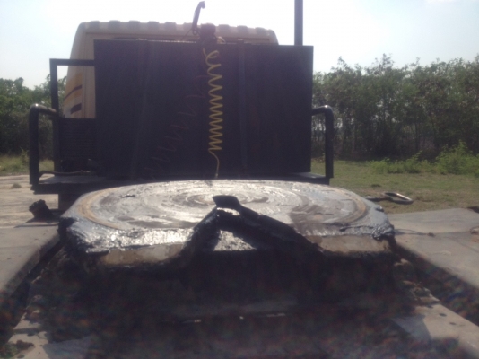 รถหัวลากฮีโน่ FM3MKLA ขนาด 240 แรงม้า ขับเคลื่อน 2 เพลา