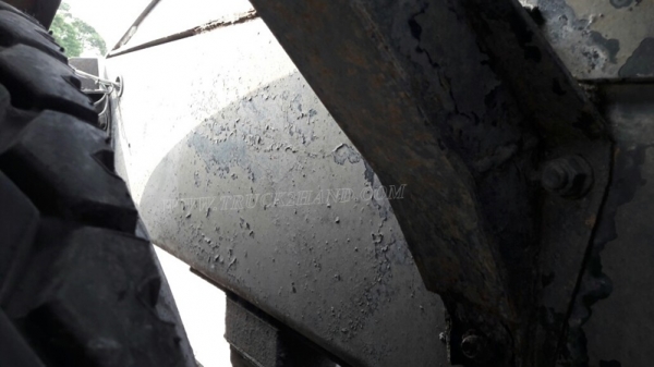 รถหัวลากฮีโน่ FM3MKLA ขนาด 240 แรงม้า ขับเคลื่อน 2 เพลา