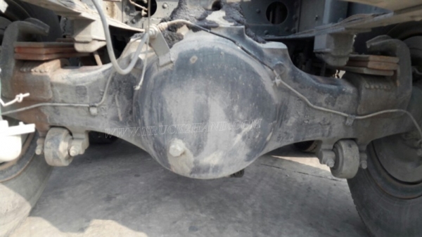 รถหัวลากฮีโน่ FM3MKLA ขนาด 240 แรงม้า ขับเคลื่อน 2 เพลา