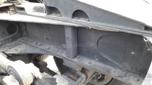 รถหัวลากฮีโน่ FM3MKLA ขนาด 240 แรงม้า ขับเคลื่อน 2 เพลา