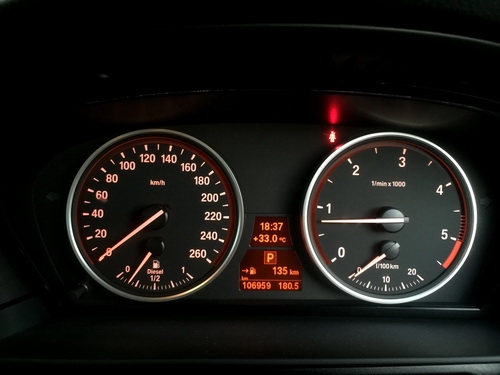 **Bmw 520d ปี08 สีเทา ออฟชั่นครบ ออกศูนย์แท้ เลขไมล์น้อย สวยจัด ไร้ที่ติ**