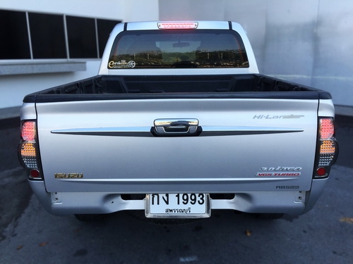 **D-max ปี08 Goldseries 3.0hilander 4ประตู mt  เครื่องVGSแต่งครบ ท็อปสุด สวยสุด ราคาถูกสุด**