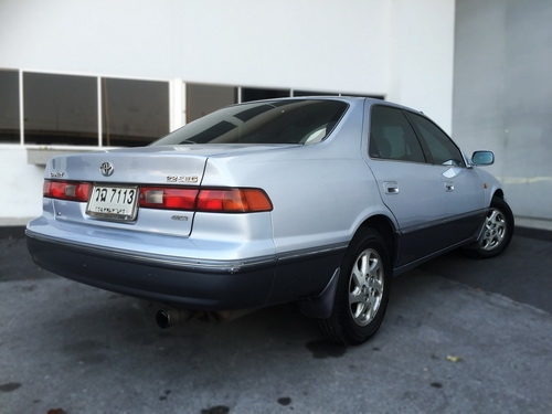 **Camry ปี02 2.2Seg ออโต้ สีบรอนซ์เงิน ติดlpgหัวฉีด ไม่มีชน เหล็กแข็ง  ตัวถังบาง ราคาไม่ควรพลาด**