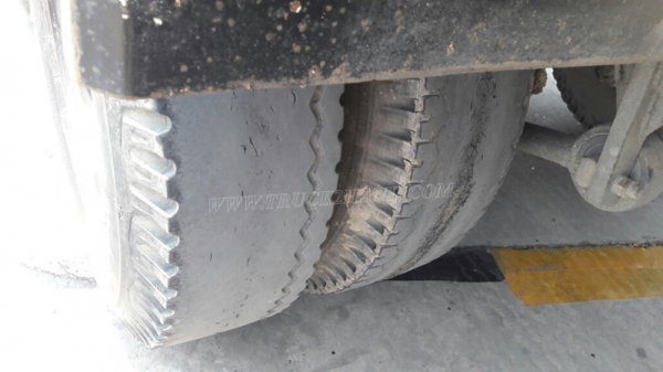 หางพื่นเรียบ   มีเล่มทะเบียน ยาว 12.20 เมตร