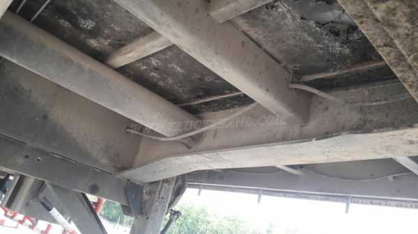 หางพื่นเรียบ   มีเล่มทะเบียน ยาว 12.20 เมตร