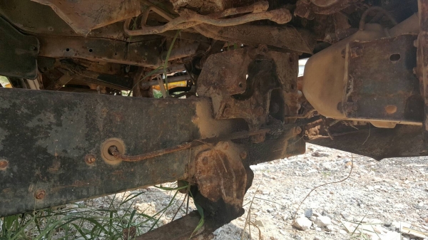 ขาย คัสซีไอ้หลง FN527M-A พร้อมเล่มทะเบียนแจ้ง ม.89 ตามสภาพไม่มีเครื่องเกียร์ ชุดเพลาข้างและเพลาขับมีครบ ราคาต่อรองได้ครับ