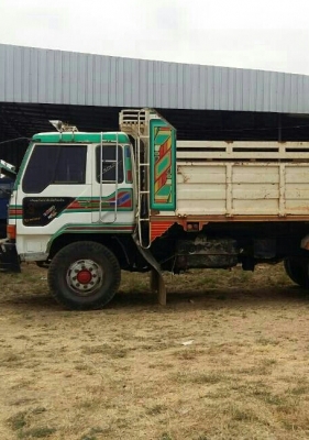 สิบล้อ มิตซู ไอ้หลง FN527 TF 39&times;&times; 220โบว์ ดั้ม 2เพา เบรคเกียร์ใหญ่10สปีส สภาพดีเดิมๆพร้อมใช้งาน ทะเบียนพร้อมโอน