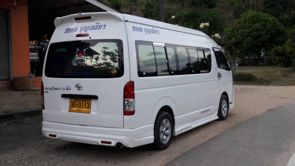 ขายรถตู้ปี2006 รถบ้านเจ้าของขายเอง เครื่อง ดีเชล2500 เครื่องเสียงเต็ม แอบัส 087-8978289 ขายรถตู้ปี2006 รถบ้านเจ้าของขายเอง เครื่อง ดีเชล2500 เครื่องเสียงเต็ม แอบัส 087-8978289
