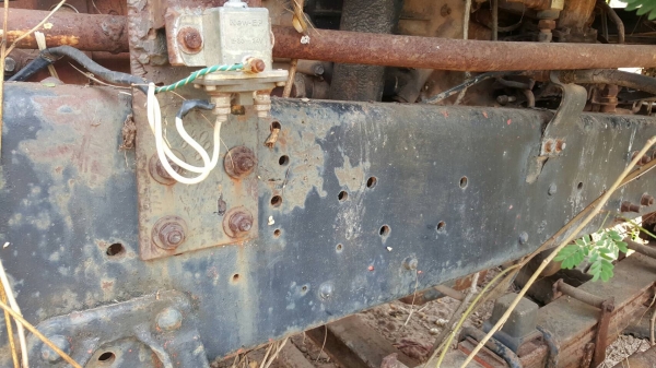 ขาย รถโม่ปูน 5 คิว HINO ZM ไม่มีทะเบียน หัวเก๋ง UD ช่วงล่างเบรคแห้ง เครื่อง EK100 260 แรงม้า(ไม่มีปั้มดีเซล) คัสซีสวยตลอดเส้น ราคาต่อรองได้ครับ