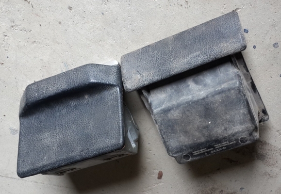 ขายที่เขี่ยบุหรื่W108อันละ900 สนใจติดต่อครับ