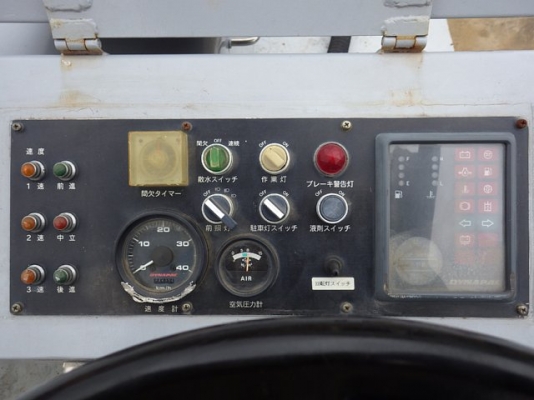 ****รถบดล้อยาง 7 ล้อ RT200WT ยี่ห้อ Dynapac**** มือสองญี่ปุ่น สนใจติดต่อ : 061-4194022 ใหม่ค่ะ