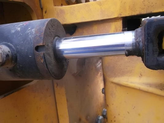 ***รถบดเบรคดาว Dynapac CC522 *** รถทำถนนมือสองจากญี่ปุ่น ราคางามๆค่ะคันนี้ ติดต่อ ใหม่ 061-4194022 ใหม่ค่ะ ***รถบดเบรคดาว Dynapac CC522 *** รถทำถนนมือสองจากญี่ปุ่น ราคางามๆค่ะคันนี้ ติดต่อ ใหม่ 061-4194022 ใหม่ค่ะ