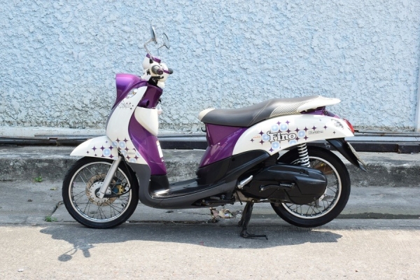 Fino 2012 รถบ้านแท้ เล่มทะเบียนชุดโอนภาษีพรบครบ ทะเบียนสวย