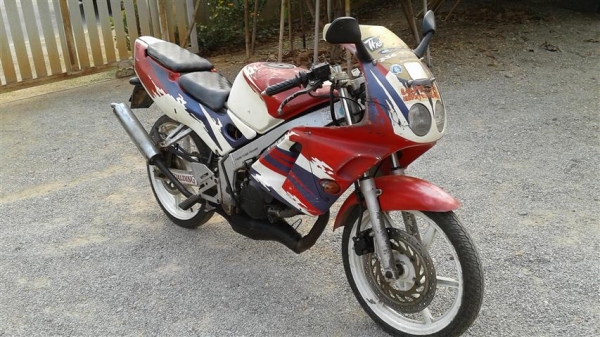 ขาย NSR150RR มีเล่มไม่โอนภาษีขาดเครื่องดีพอใช้เหมาะเอาไปทำอะไหล่หรือขี่เดิมแห้งๆ ขาย 5500 บาท