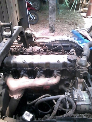 Hino fb112 เครื่อง wo4d 117แรง กะบะยาว 4.5 เมตร