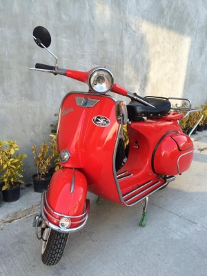 ขาย Vespa 64 อินเดีย พร้อมทะเบียนแท้โอนขนส่ง สีทำมาใหม่ไม่มีผุสภาพสวยมาก เครื่องดีมาก