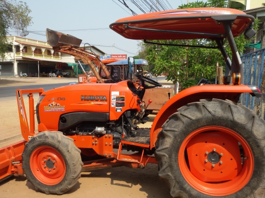 ปัญญาแทรคเตอร์..จัดมาให้ครับ ด่วน!!!คูโบต้า L4708 ใบมีดคานล่างพร้อมผาน6&times;24 รถไร่ สภาพพร้อมใช้ จัดส่ง อ.วัดสิงห์ จ.ชัยนาท