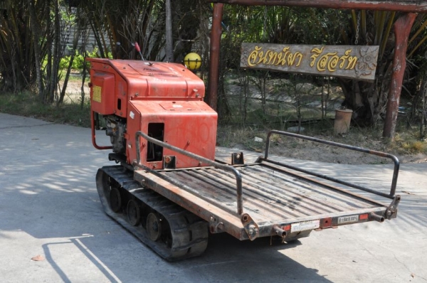 (ลดกระหน่ำ)ขายรถบรรทุก ตีนตะขาบyanmar PK50 8แรง ดีเซล มีเกียร์ สภาพ เดิมญี่ปุ่น อะเนคประสงค์ 19,500เท่านั้น!!