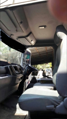 Hino  หกล้อ 175แรง  สวยพร้อมใช้