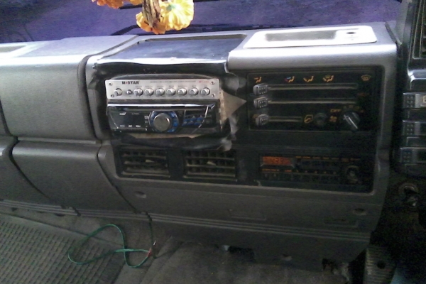 ขาย6ล้อร๊อคหัวนอกเครื่อง6HE195แรงดั้มเกษตรข้างปิเนียมรถสวยพร้อมใช้