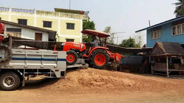 ปัญญาแทรคเตอร์..จัดมาให้ครับ ด่วน!!!คูโบต้า L3608 พร้อมผาน6 ตราช้าง22&times;6รถไร่สีเดิมๆ จัดส่ง อ.เมือง จ.นครสวรรค์