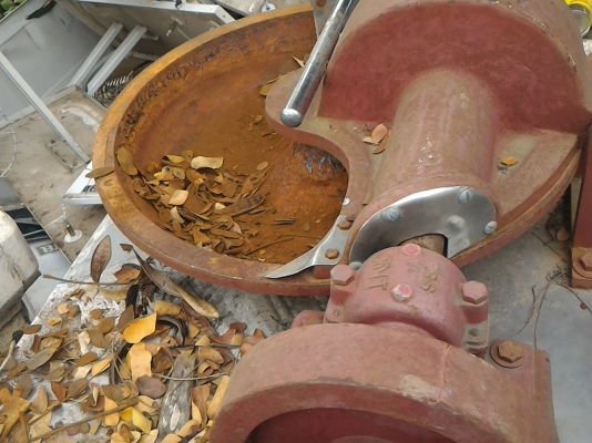 เครื่องทำลูกชิ้นแบบถาดหมุนบดและผสมส่วนประกอบต่างๆเข้าให้เป็นเนื้อเดียวกันได้เลย