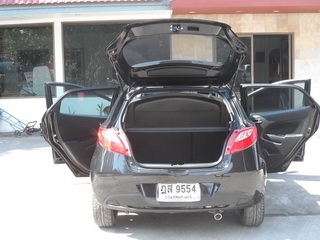 MAZDA 2 1.5 AUTO ปี 2010 รถบ้านแท้เจ้าของเดียว จัดไฟได้ T.086-527-9533