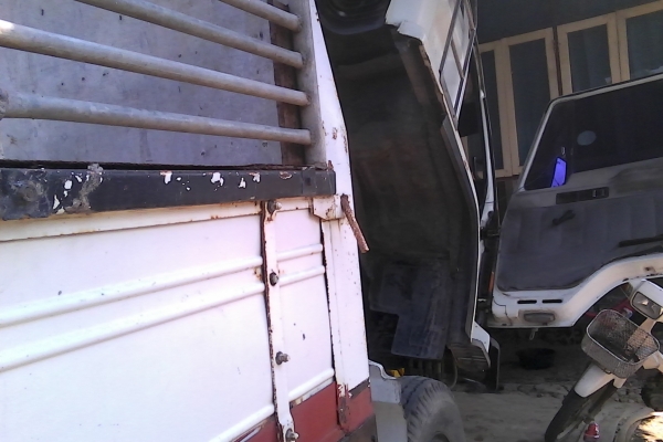 ขาย6ล้อร๊อคเครื่อง6BG175โบอินเตอร์210แรงกระบะคาร์โก้พร้อมคอกวัวยาว6เมตรพร้อมใช้ ขาย6ล้อร๊อคเครื่อง6BG175โบอินเตอร์210แรงกระบะคาร์โก้พร้อมคอกวัวยาว6เมตรพร้อมใช้