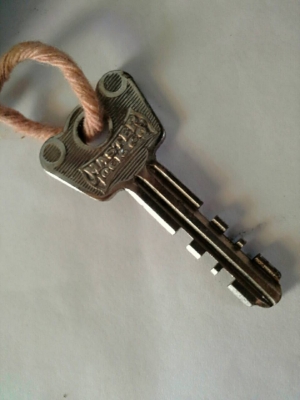 ขายแม่กุญแจMASTER Made in usa.ขนาดเล็กงานเก่าเก็บแข็งแรงทนทาน ขายแม่กุญแจMASTER Made in usa.ขนาดเล็กงานเก่าเก็บแข็งแรงทนทาน