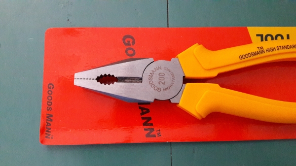 ขายคีมปากจิ้งจกงานใหม่GOODSMANN TOOL ขนาด200mm.