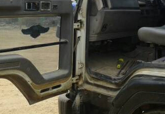 **590,000 บ.ต่อรอง/// 6ล้อดั้มดิน ISUZU ROCKY FRR-195 พาวเวอร์/ทริฟฟี่ Fหน้า-หลัง คัสซีดี มีดามช่วงคอนิดหน่อย ดั้ม5ตัน3.60ม.ยิงหน้า ยาง8.25/16 สภาพ70\% ภาษีเต็ม เล่มฯ ครบ ขายตามสภาพ พร้อมใช้งาน **ขาย ISUZU ROCKY FRR-195HP 6ล้อดั้มดิน5คิว สภาพดี ใช้งานวิ่งง