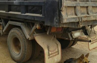 **590,000 บ.ต่อรอง/// 6ล้อดั้มดิน ISUZU ROCKY FRR-195 พาวเวอร์/ทริฟฟี่ Fหน้า-หลัง คัสซีดี มีดามช่วงคอนิดหน่อย ดั้ม5ตัน3.60ม.ยิงหน้า ยาง8.25/16 สภาพ70\% ภาษีเต็ม เล่มฯ ครบ ขายตามสภาพ พร้อมใช้งาน **ขาย ISUZU ROCKY FRR-195HP 6ล้อดั้มดิน5คิว สภาพดี ใช้งานวิ่งง