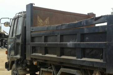 **590,000 บ.ต่อรอง/// 6ล้อดั้มดิน ISUZU ROCKY FRR-195 พาวเวอร์/ทริฟฟี่ Fหน้า-หลัง คัสซีดี มีดามช่วงคอนิดหน่อย ดั้ม5ตัน3.60ม.ยิงหน้า ยาง8.25/16 สภาพ70\% ภาษีเต็ม เล่มฯ ครบ ขายตามสภาพ พร้อมใช้งาน **ขาย ISUZU ROCKY FRR-195HP 6ล้อดั้มดิน5คิว สภาพดี ใช้งานวิ่งง