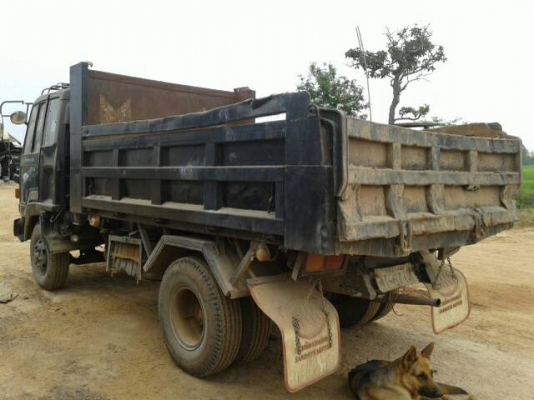 **590,000 บ.ต่อรอง/// 6ล้อดั้มดิน ISUZU ROCKY FRR-195 พาวเวอร์/ทริฟฟี่ Fหน้า-หลัง คัสซีดี มีดามช่วงคอนิดหน่อย ดั้ม5ตัน3.60ม.ยิงหน้า ยาง8.25/16 สภาพ70\% ภาษีเต็ม เล่มฯ ครบ ขายตามสภาพ พร้อมใช้งาน **ขาย ISUZU ROCKY FRR-195HP 6ล้อดั้มดิน5คิว สภาพดี ใช้งานวิ่งง