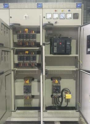 ขายตู้ Mdb main air circuit breaker Merlin Gerin 2,500A ใช้กับหม้อแปลงขนาด 1,500 kva breaker ย่อยของ Merlin Gerin 15 ตัว 630A-2 400A-3 250A-1 160A-4 125A-3 100A-2 พร้อม Cap bank 12 step สภาพดีพร้อมใช้งานครับ สนใจติดต่อได้ที่ K.Pipat Mobile:098-2641749 ขายตู้ Mdb main air circuit breaker Merlin Gerin 2,500A ใช้กับหม้อแปลงขนาด 1,500 kva breaker ย่อยของ Merlin Gerin 15 ตัว 630A-2 400A-3 250A-1 160A-4 125A-3 100A-2 พร้อม Cap bank 12 step สภาพดีพร้อมใช้งานครับ สนใจติดต่อได้ที่ K.Pipat Mobile:098-2641749