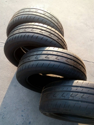 205/55R16 BRIDGESTONE ECOPIA EP-200 ปี13 สวย หนานิ่ม วิ่งเงียบ ชุด 4 เส้น tel.081-427-3941 ไอดีไลน์  0814273941