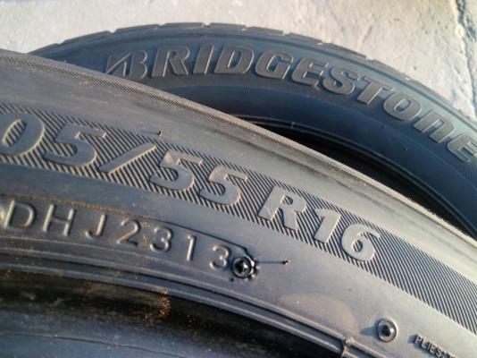 205/55R16 BRIDGESTONE ECOPIA EP-200 ปี13 สวย หนานิ่ม วิ่งเงียบ ชุด 4 เส้น tel.081-427-3941 ไอดีไลน์  0814273941