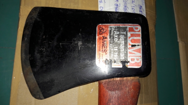 ขายขวานพลัมเมกางานใหม่เก่าเก็บ PLUMB AXE Tasmanian Made in USA.