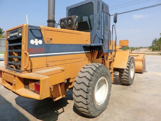 รถตัก komatsu wa200-1 รถตัก komatsu wa200-1