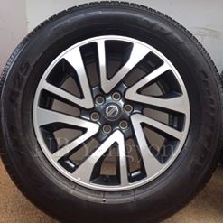 ล้อแม็ก Navara Np300 ขอบ18 พร้อมยาง 255-60-18 ปี14