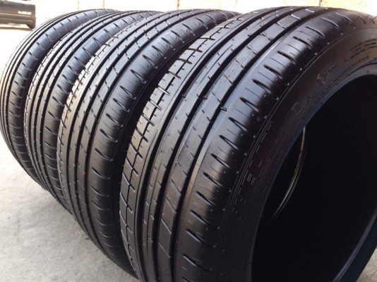ยาง MICHELIN 215-45-17 ปี 15 ครบชุด 4 เส้น 4000 ยางลงสนามรอบเดียวยางสวยๆไม่มีปะไม่บวมดอกเต็มๆยางเหลือเยอะวิ่งใด้อีกนานค่ะ