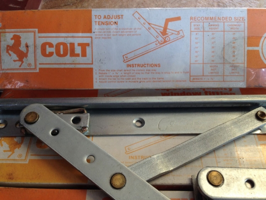 ขายวิสโก้หน้าต่างตราม้าCOLTงานเก่าเก็บแพ็ค2ตัว