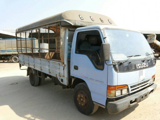 **ราคา 395,000** รถห้าง ISUZU NPR 120 แรงม้า เครือง เกียร์ แคชซีสวยเทพ กระบะ 4.5 เมตร พร้อมใช้งาน(062)387-4789
