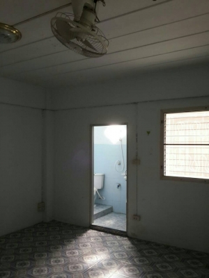 ขายหอพัก ขนาด 30 ห้อง  อ.อุทัย จ.พระนครศรีอยุธยา 1 งาน 4 วา