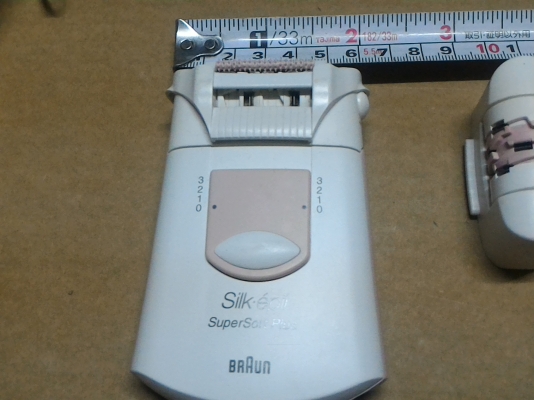 เครื่องกำจัดขน BRAUN  รุ่น Super Soft Plus จากญี่ปุ่น ครบชุดทำงานเการทำงานเงียบของใหม่เก่าเก็บ