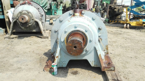 *** Sold *** หัวเกียร์ทดขนาดใหญ่ Sumitomo Cyclo drive ทด 1:29 ใช้กับมอเตอร์ 50-75 HP ของใหม่ 100\% ยังไม่เคยใช้งาน.